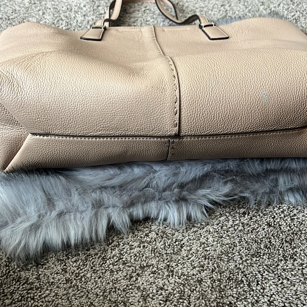 Tory Burch tan tote bag - Picture 3 of 7
